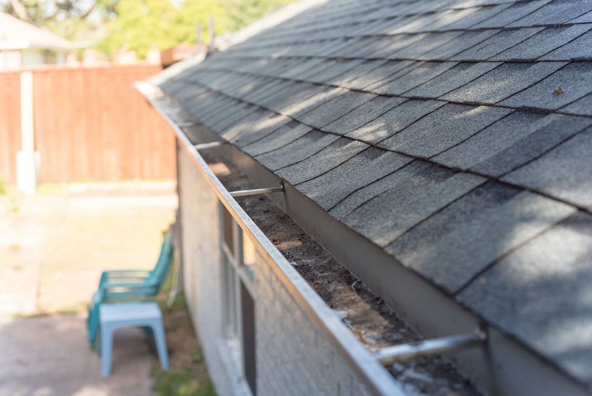 gutter cleaning cost in Vancouver, WA